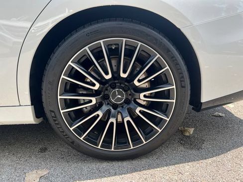 Certified 2026 Mercedes-Benz E 53 AMG e 4MATIC Sedan image 37