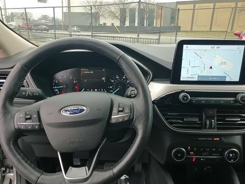 Used 2020 Ford Escape SEL image 27