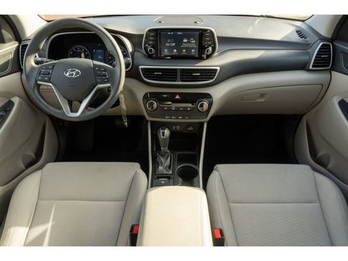 Used 2019 Hyundai Tucson SE image 17