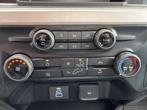 New 2023 Ford F550 4x4 Regular Cab Super Duty image 30