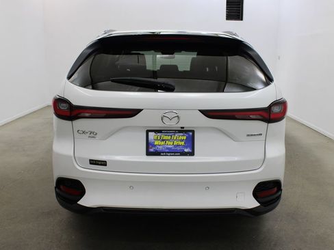 Used 2025 MAZDA CX-70 3.3 Turbo w/ Preferred Package AWD/4WD image 4