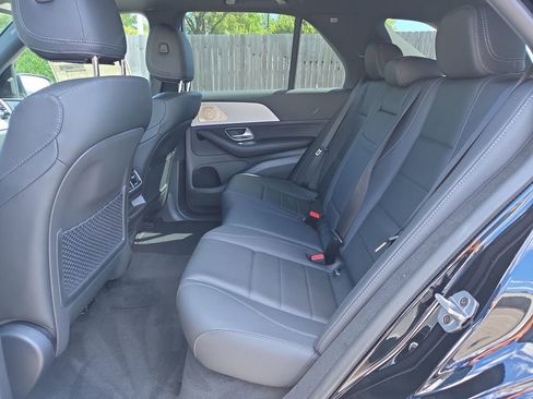 Used 2026 Mercedes-Benz GLE 350 4MATIC image 12