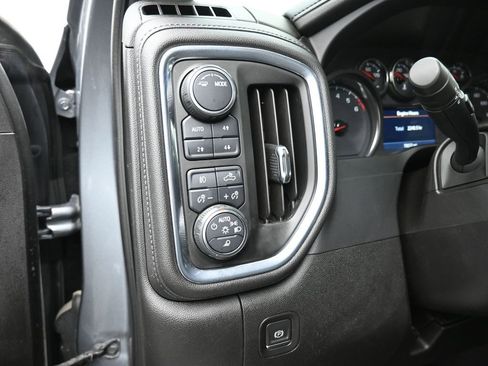 Used 2021 Chevrolet Silverado 1500 LTZ image 13