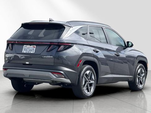 Used 2025 Hyundai Tucson SEL AWD/4WD image 4