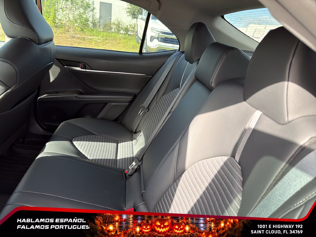 Used 2024 Toyota Camry SE FWD image 26