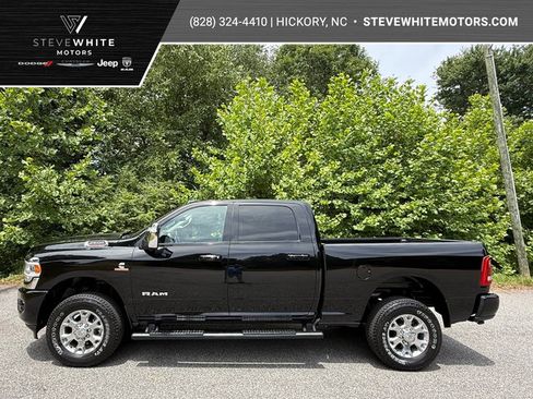 Used 2024 RAM 2500 Laramie w/ Safety Group AWD/4WD image 1
