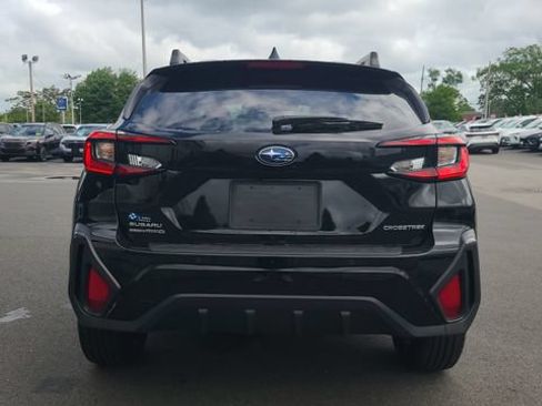Used 2024 Subaru Crosstrek 2.5i Limited AWD/4WD image 7