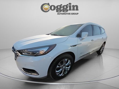 Used 2018 Buick Enclave Avenir w/ Avenir Technology Package image 22