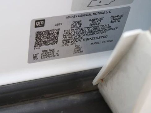 Used 2023 GMC Acadia Denali w/ Denali Technology Package image 34