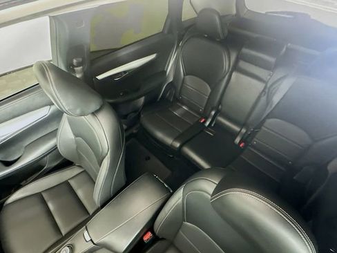 Used 2021 INFINITI QX50 Essential image 22