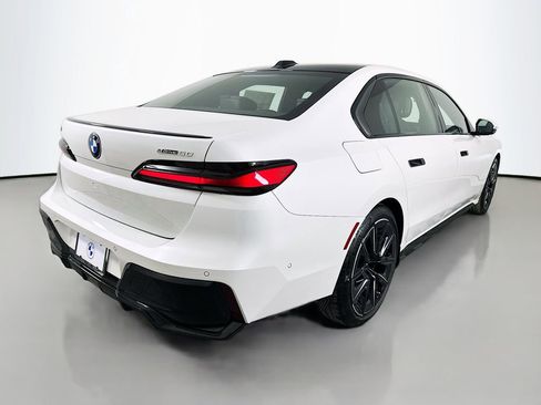 New 2026 BMW i7 eDrive50 w/ M Sport Package image 5