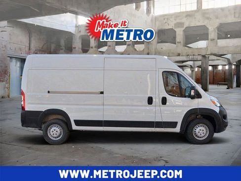 New 2026 RAM ProMaster 2500 w/ Premium Convenience Group image 1