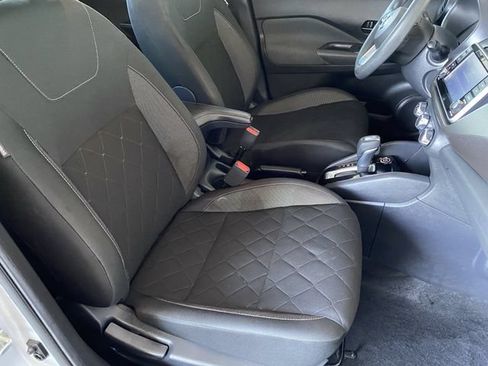 Used 2020 Nissan Kicks S FWD image 9