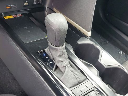Used 2025 Toyota Camry LE FWD image 23