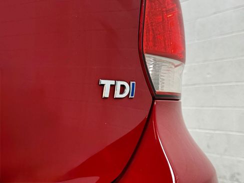 Used 2012 Volkswagen Jetta TDI FWD image 8
