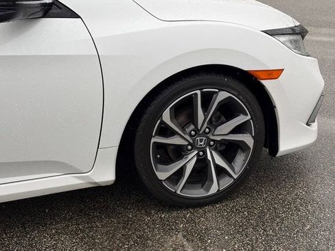 Used 2021 Honda Civic Touring image 8