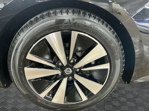 Used 2019 Nissan Altima 2.5 SL FWD image 15
