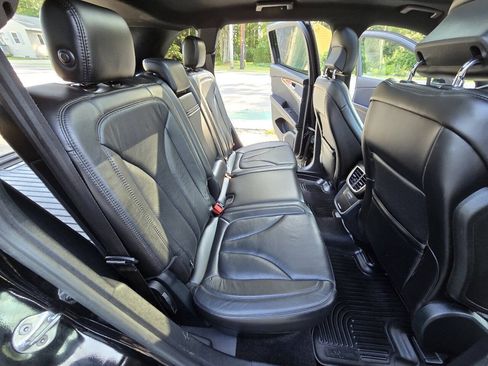 Used 2016 Lincoln MKX Reserve w/ Climate Package AWD/4WD image 21