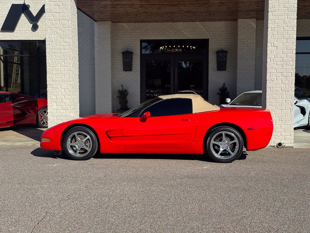 Used 2000 Chevrolet Corvette Convertible w/ Memory Pkg RWD image 5