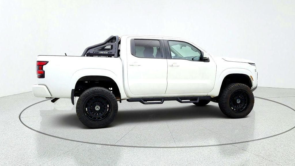 Used 2023 Nissan Frontier SV w/ SV Convenience Package AWD/4WD image 4