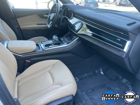 Used 2021 Audi Q7 3.0T Premium Plus image 30