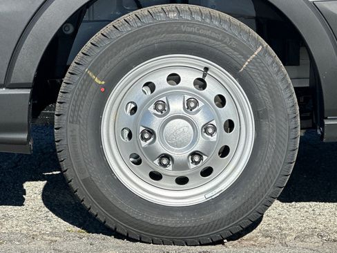 New 2026 Ford Transit 350 Low Roof AWD image 23