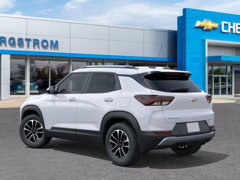 New 2026 Chevrolet TrailBlazer LT image 3