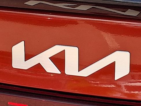 Used 2022 Kia Forte LXS w/ LXS Technology Package FWD image 30