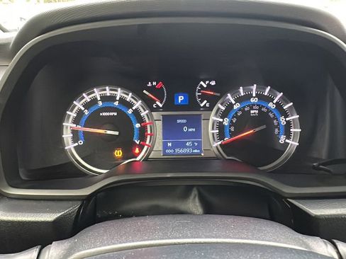 Used 2016 Toyota 4Runner SR5 image 23