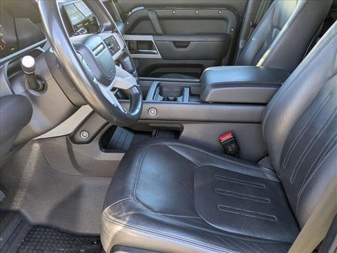 Used 2022 Land Rover Defender 110 XS Edition image 17