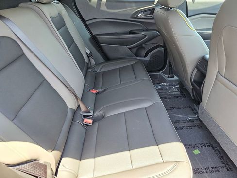 New 2026 Chevrolet Trax ACTIV w/ Driver Confidence Package FWD image 11