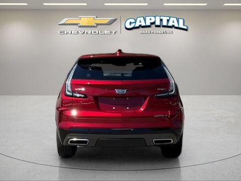 Used 2024 Cadillac XT4 Sport FWD image 4