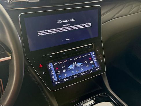 Used 2023 Maserati Grecale Modena image 6