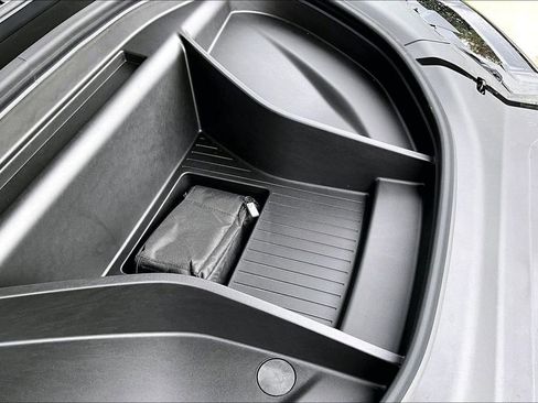 New 2026 Volvo EX90 Plus RWD image 39
