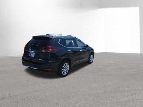 Used 2019 Nissan Rogue S w/ Special Edition Package AWD/4WD image 7