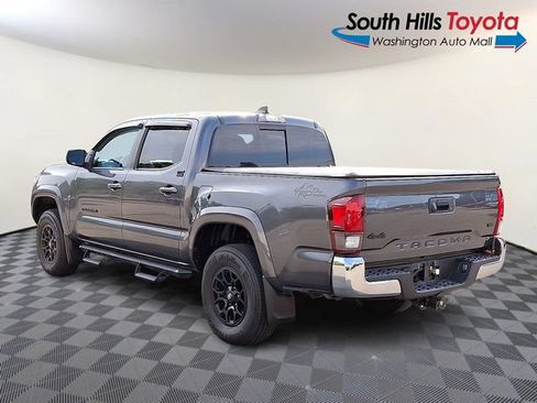 Used 2021 Toyota Tacoma SR5 AWD/4WD image 4