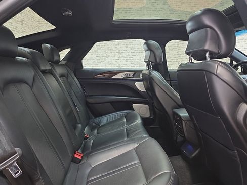 Used 2019 Lincoln MKZ Reserve w/ Luxury Package image 10