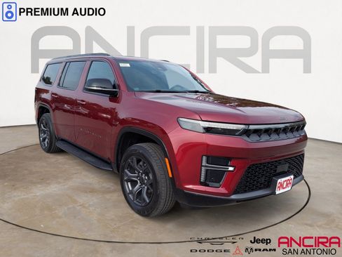 New 2026 Jeep Grand Wagoneer Limited w/ Rear Seat Video Group I AWD/4WD image 1