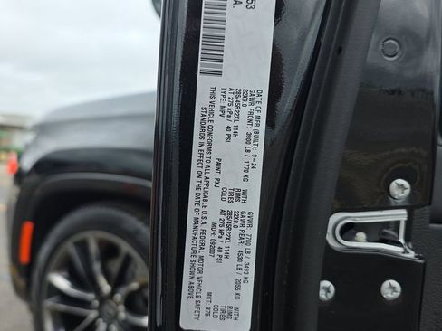 Used 2024 Jeep Grand Wagoneer Series II w/ Quick Order Packagew 28T image 26