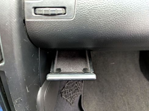 Used 2006 Nissan 350Z Touring image 36