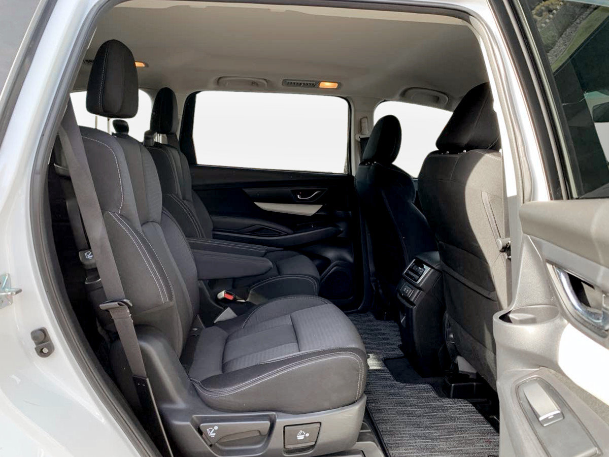 Used 2020 Subaru Ascent Premium w/ Convenience Package AWD/4WD image 16