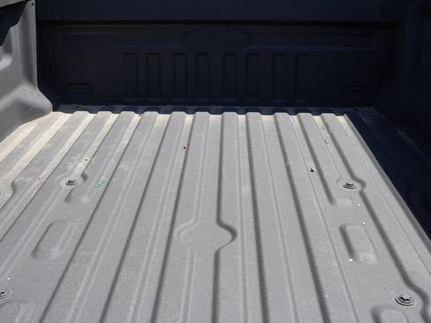 Used 2025 Ford F350 XLT w/ Snow Plow/Camper Package AWD/4WD image 8