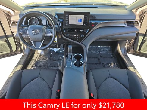 Used 2024 Toyota Camry LE image 15