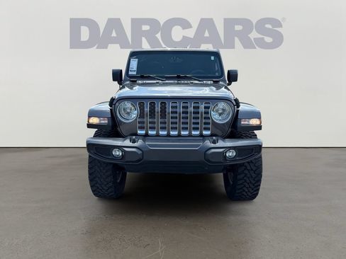 Used 2022 Jeep Gladiator Overland w/ Popular Equipment Package AWD/4WD image 2