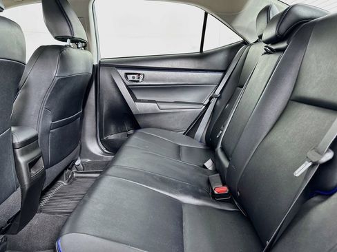 Used 2018 Toyota Corolla XSE FWD image 10