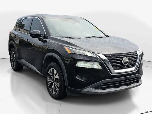 Used 2021 Nissan Rogue SV FWD image 1
