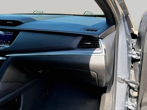 Used 2020 Cadillac XT5 Luxury FWD image 18