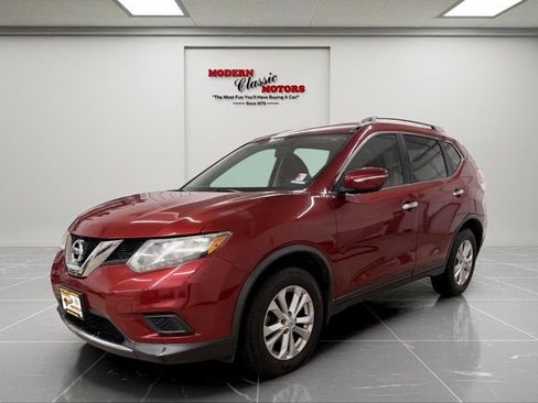 Used 2015 Nissan Rogue SV image 3