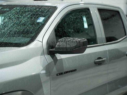 Used 2024 Chevrolet Colorado Trail Boss w/ LPO, Dark Essentials Package image 10