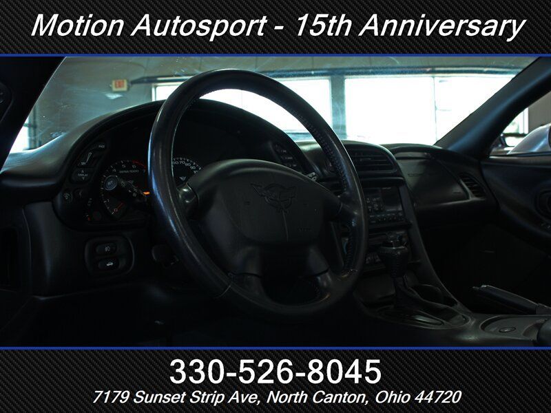 Used 2002 Chevrolet Corvette Convertible w/ Preferred Equipment Group2 RWD image 16
